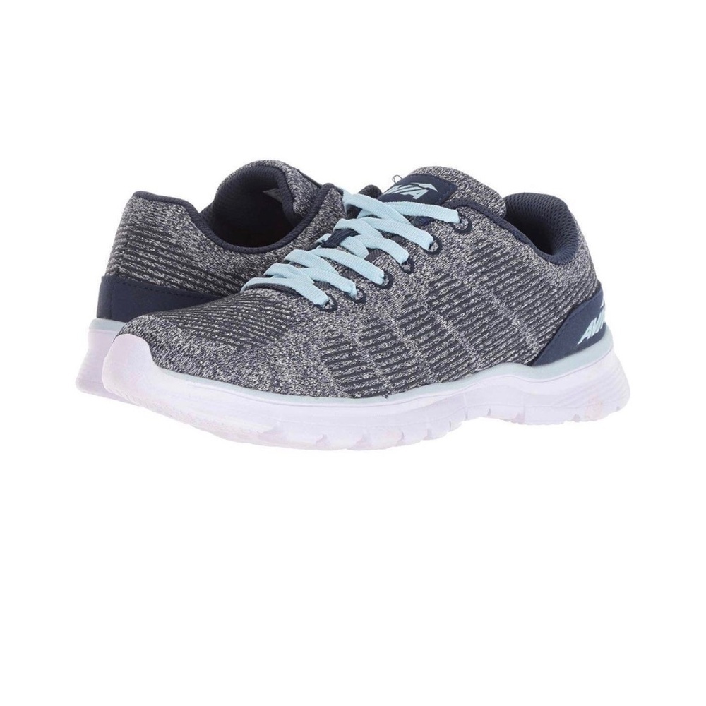 Women's AVI-Rift Sneakers size 6.5W